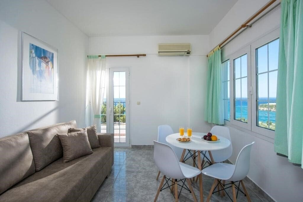 Фотографія Elena'S Beach Garden 2*