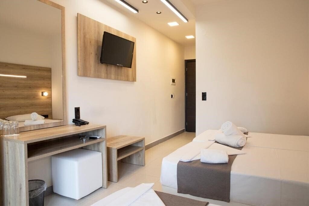 Zdjęcia Dafni Plus Hotel 4*