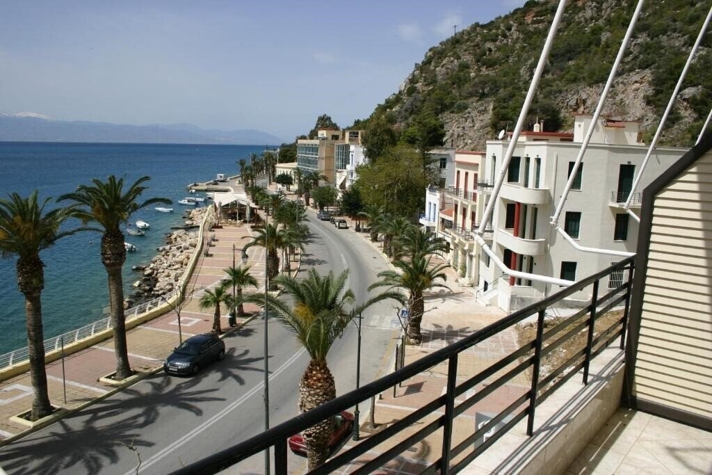 Zdjęcie Petit Palais 2*