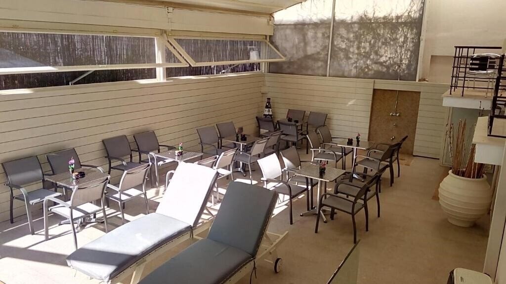 Готель Kosmopolit 2*