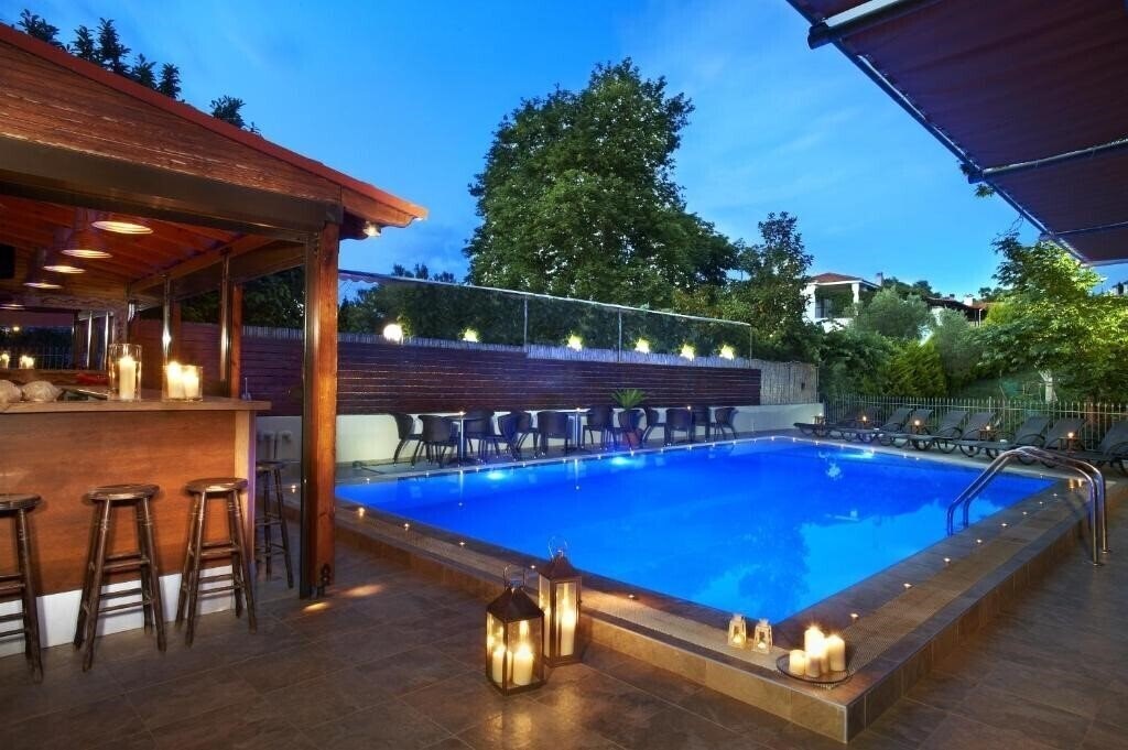Hotel 4u Apartments 3*