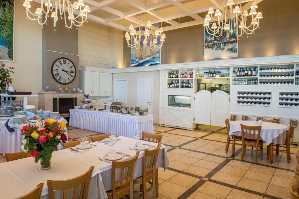 Отель Georgalas Sun Beach Hotel апартаменты