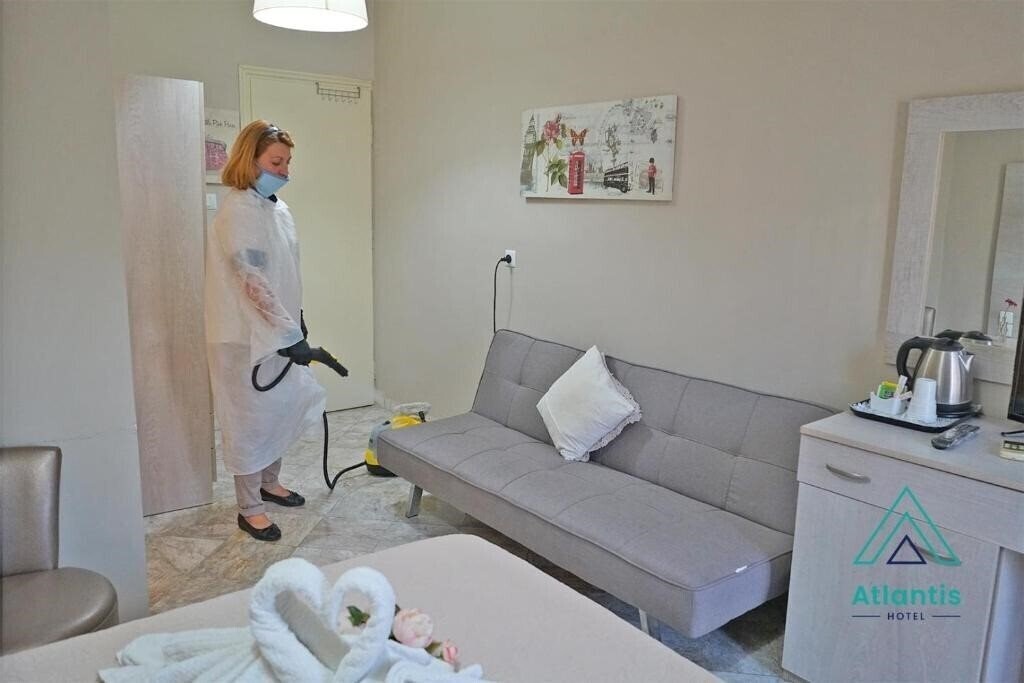 Zdjęcie Atlantis Hotel 2*