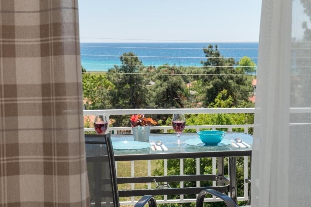 Готель Georgalas Rest Apartments 4*