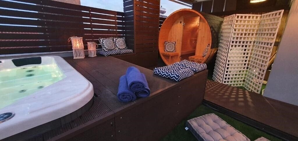 Zdjęcie Mallas Hotel 2*