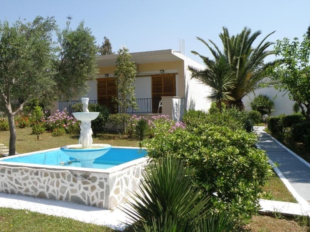 Фотографія Petit Village Hotel 3*