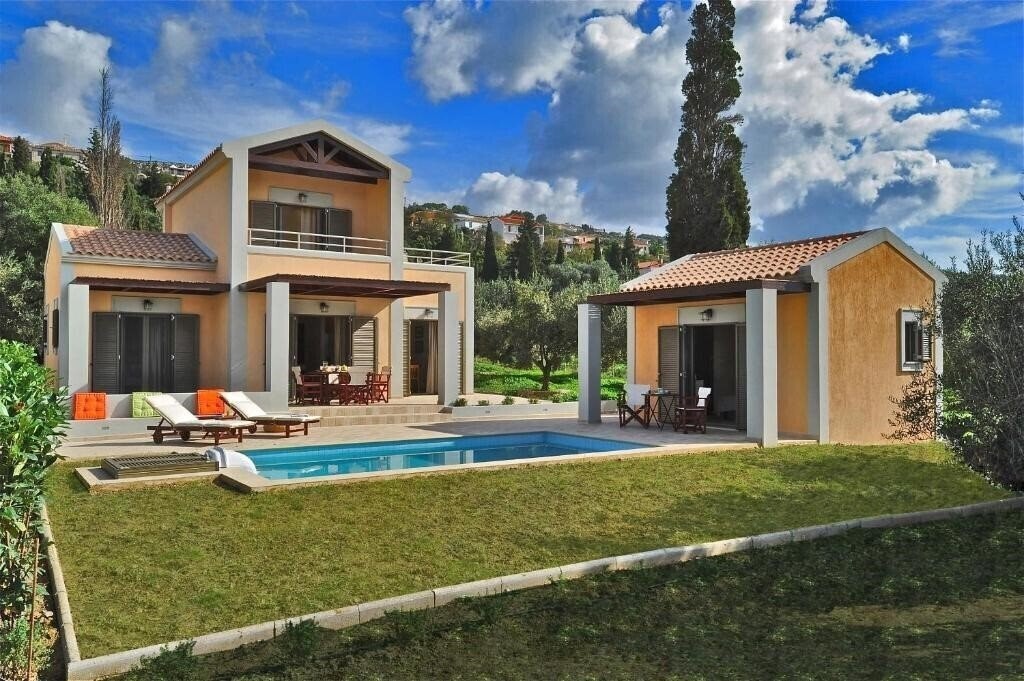 Hotel Elaia Villas 4*