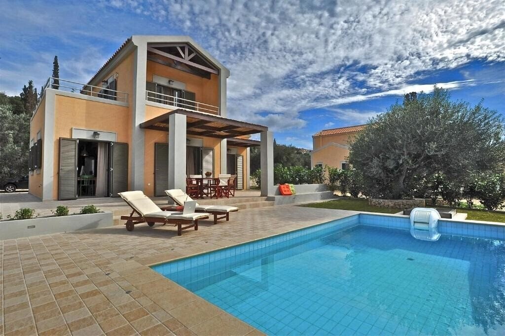Zdjęcia Elaia Villas 4*