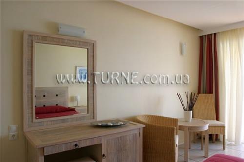 Hotel Erytha Hotel & Resort 4*