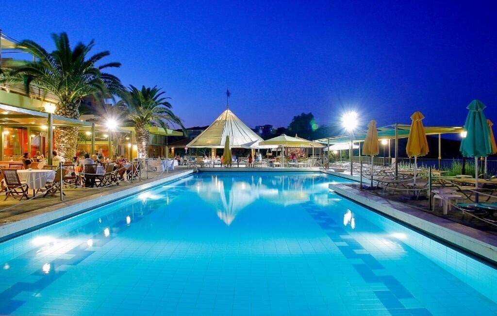 Картинка Golden Sand Hotel 4*