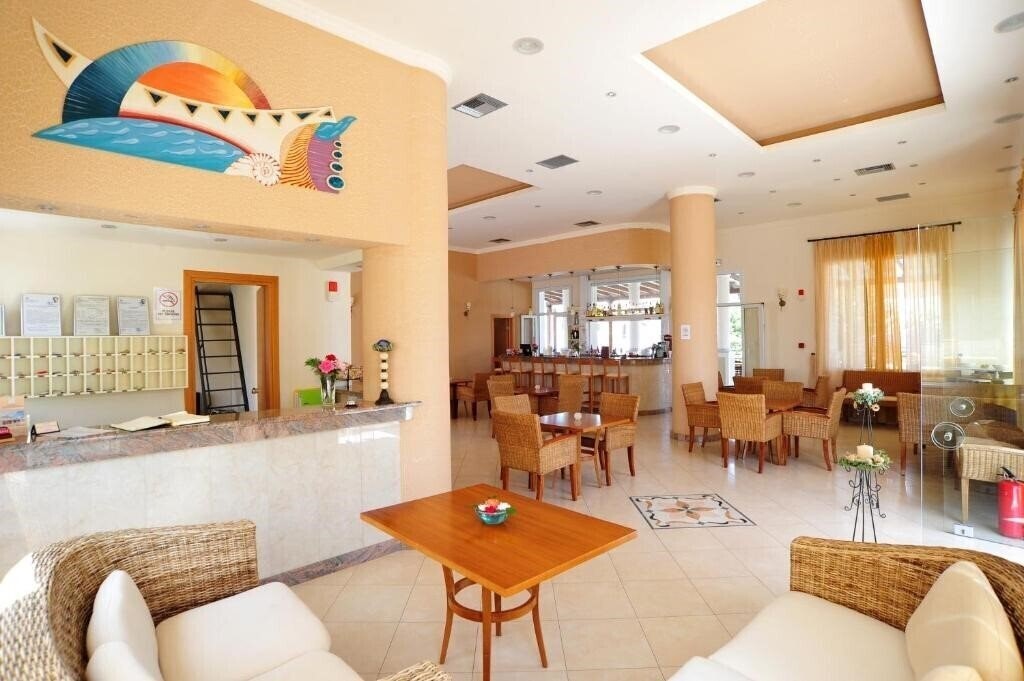 Zdjęcie Thinalos Apart Hotel 3*