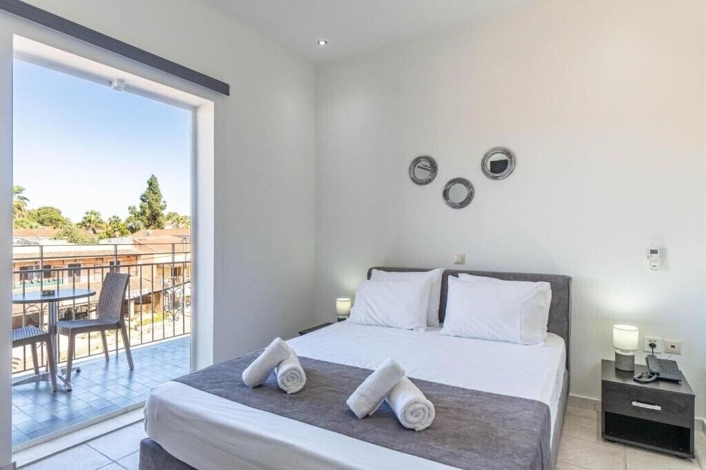 Фото Angela Apartments 3*