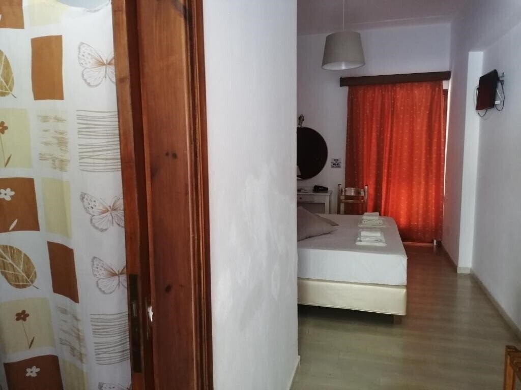 Zdjęcia Aronis Apartments апартаменты