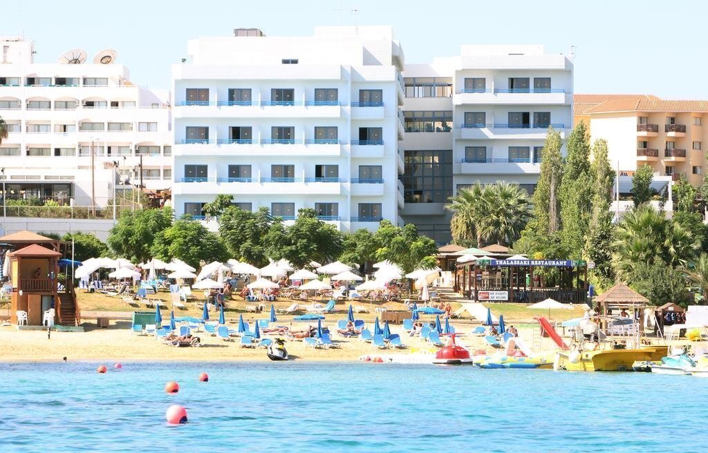 Готель Iliada Beach 3*