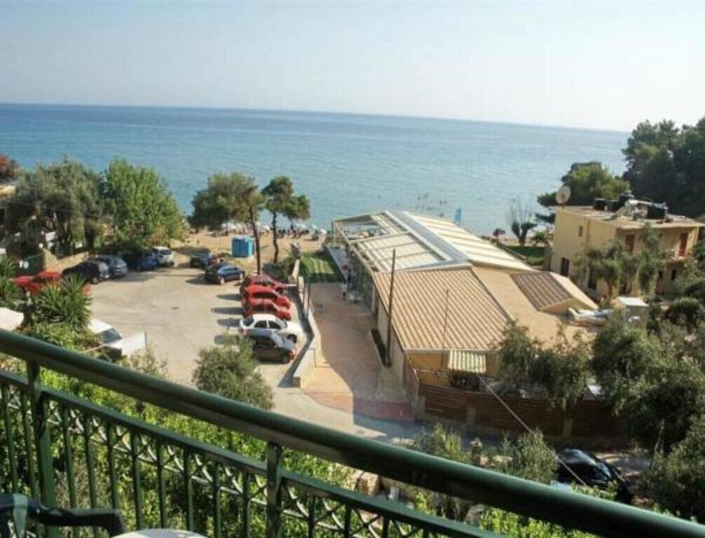 Фотографія Glyfada Beach Hotel 3*
