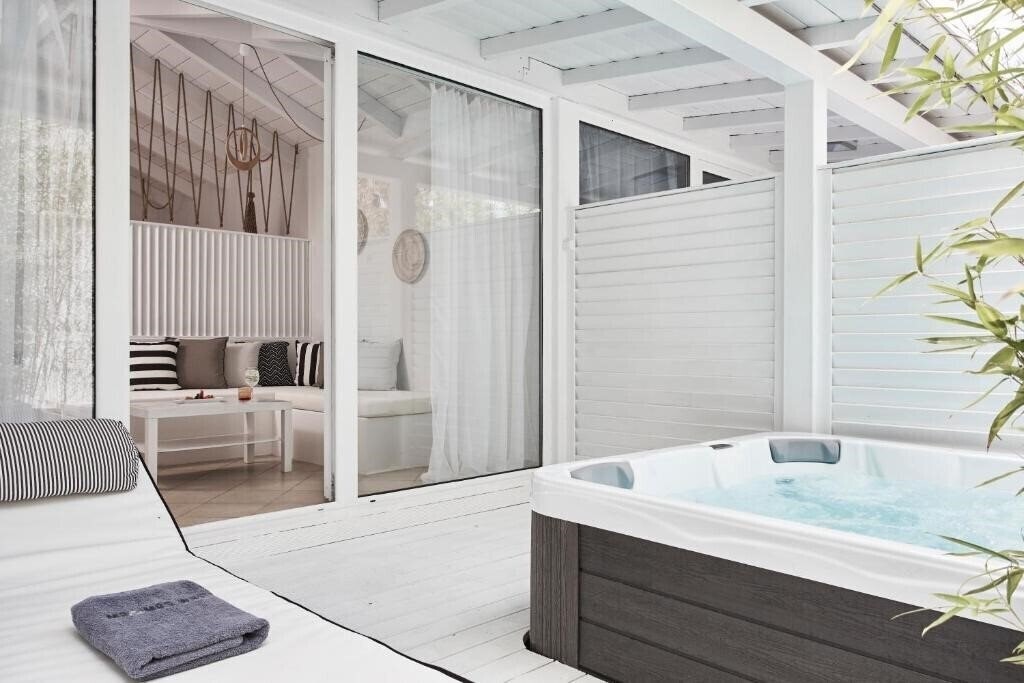 Фотографія Mr. & Mrs. White Hotel Butik 4*