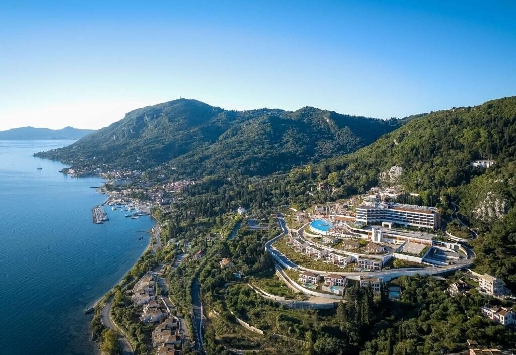 Hotel Angsana Corfu 5*