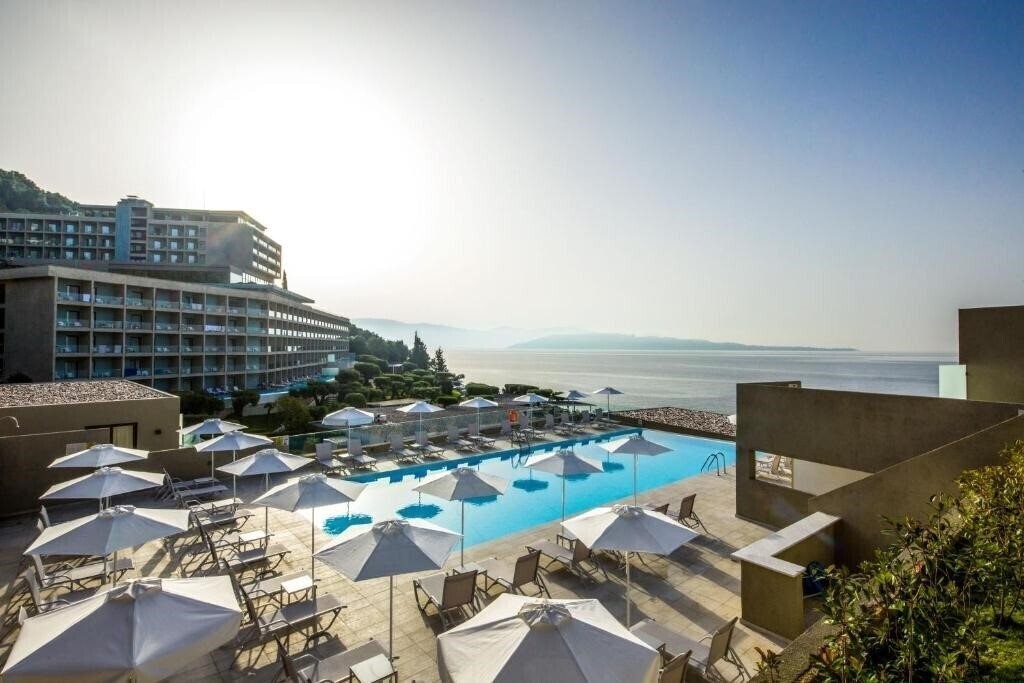 Картинка Atlantica Nissaki Beach Hotel 4*