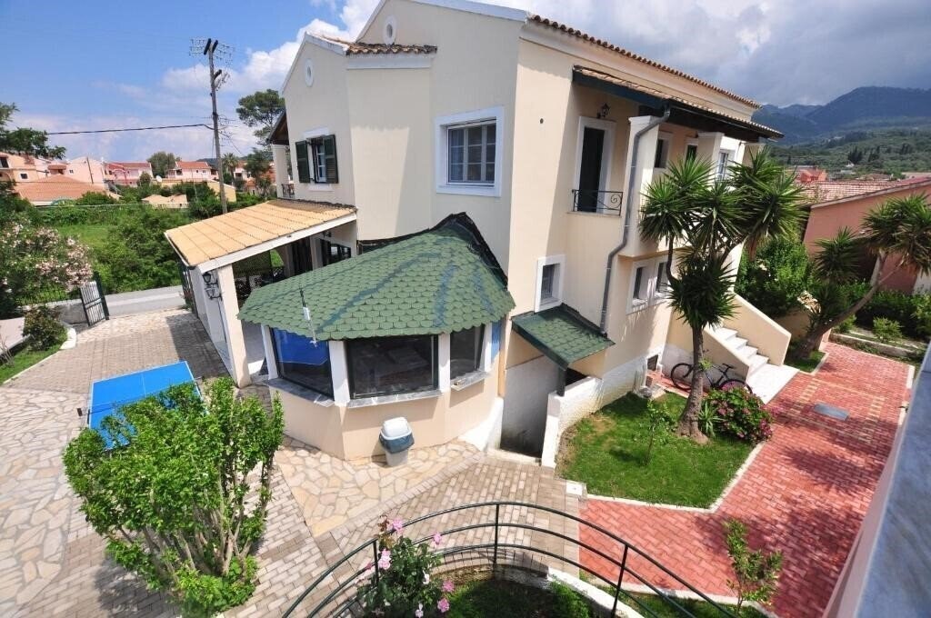 Картинка Acharavi Garden 3*