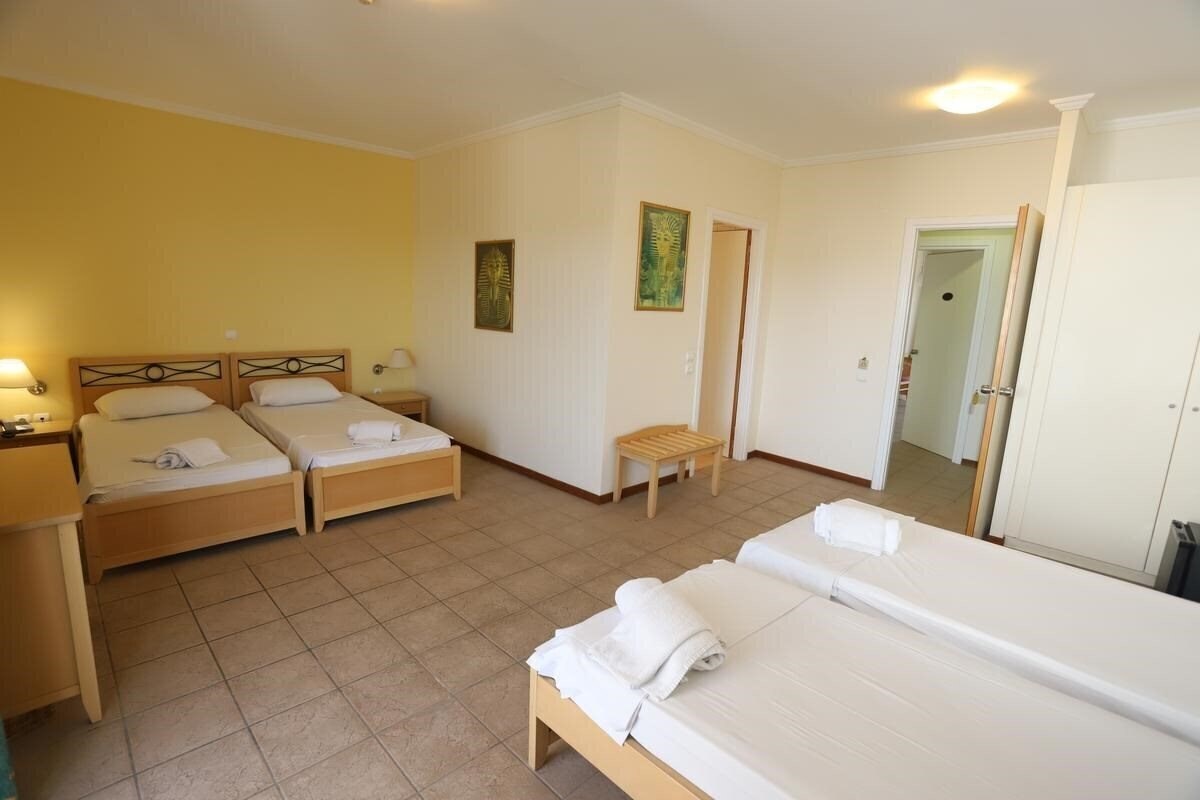 Zdjęcie Dassia Holiday Club 3*