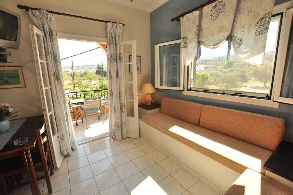 Зображення Elena Apartments Corfu 3*