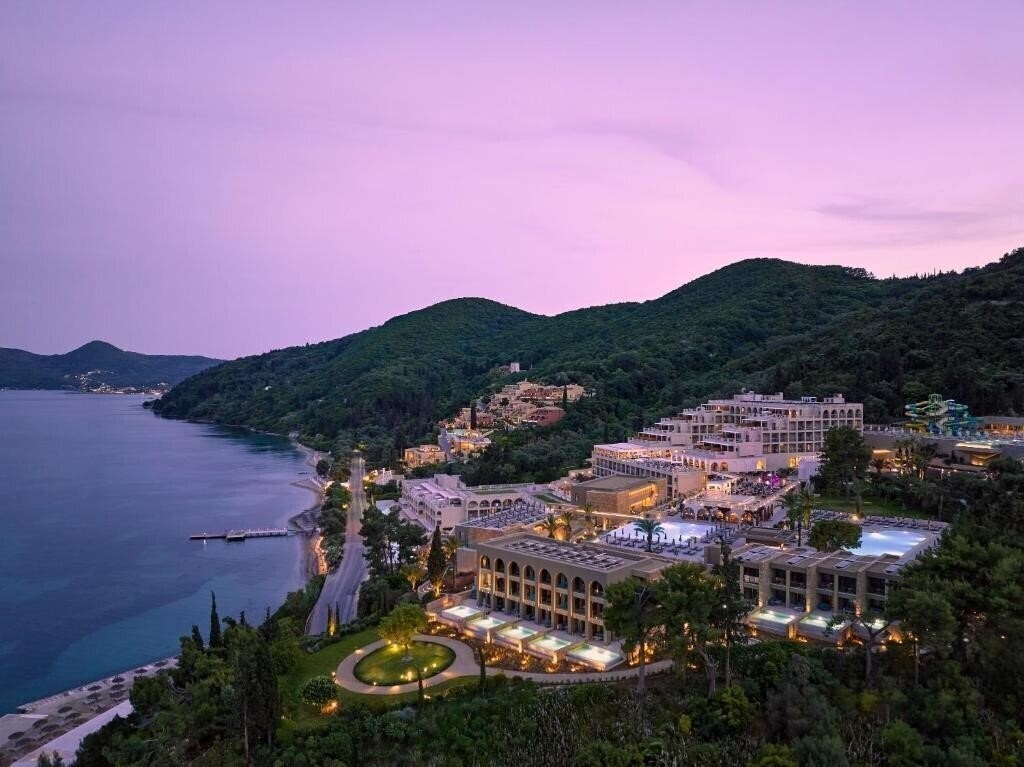 Готель Marbella Beach Corfu 5*