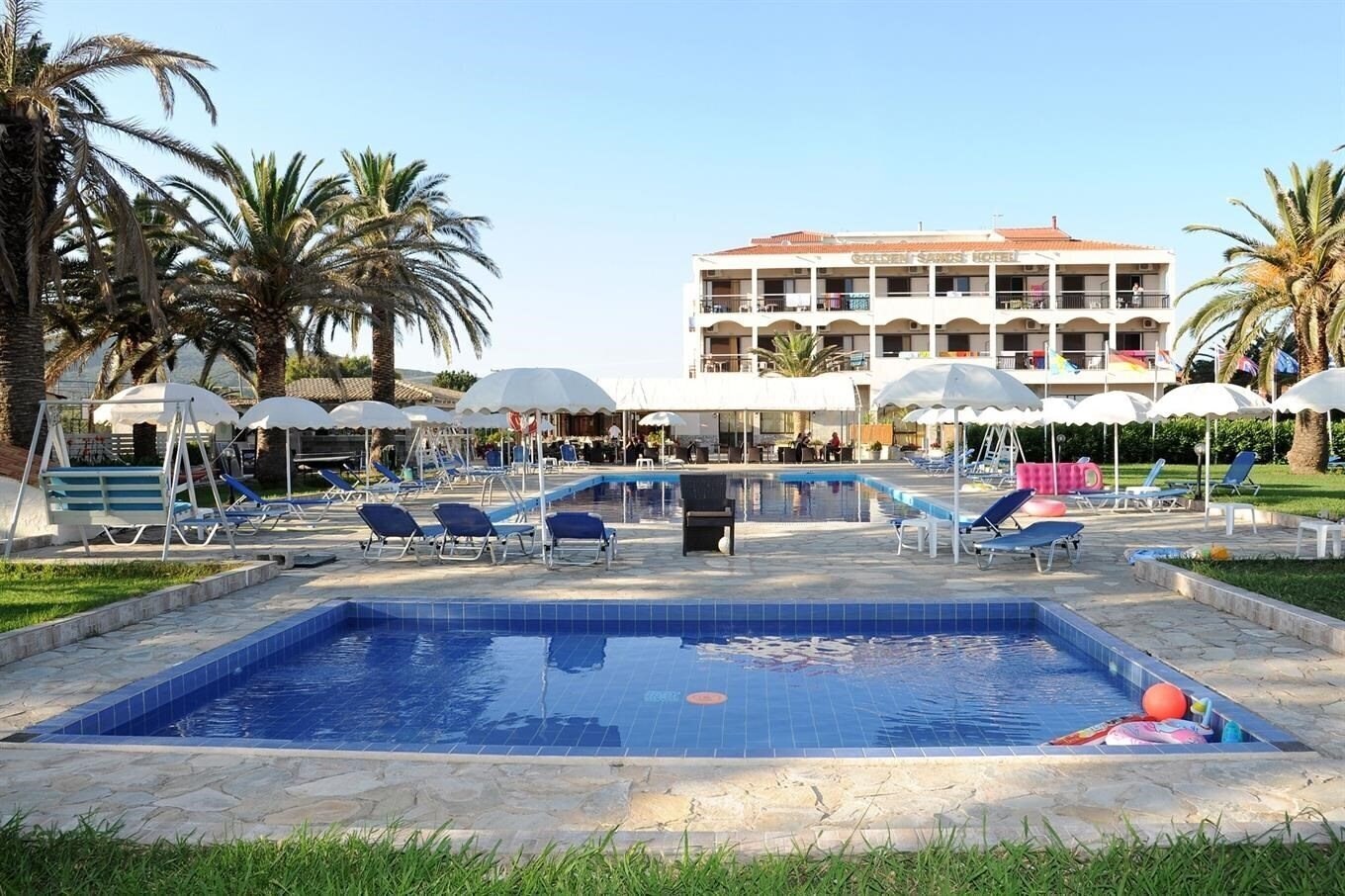 Hotel Golden Sands 3*
