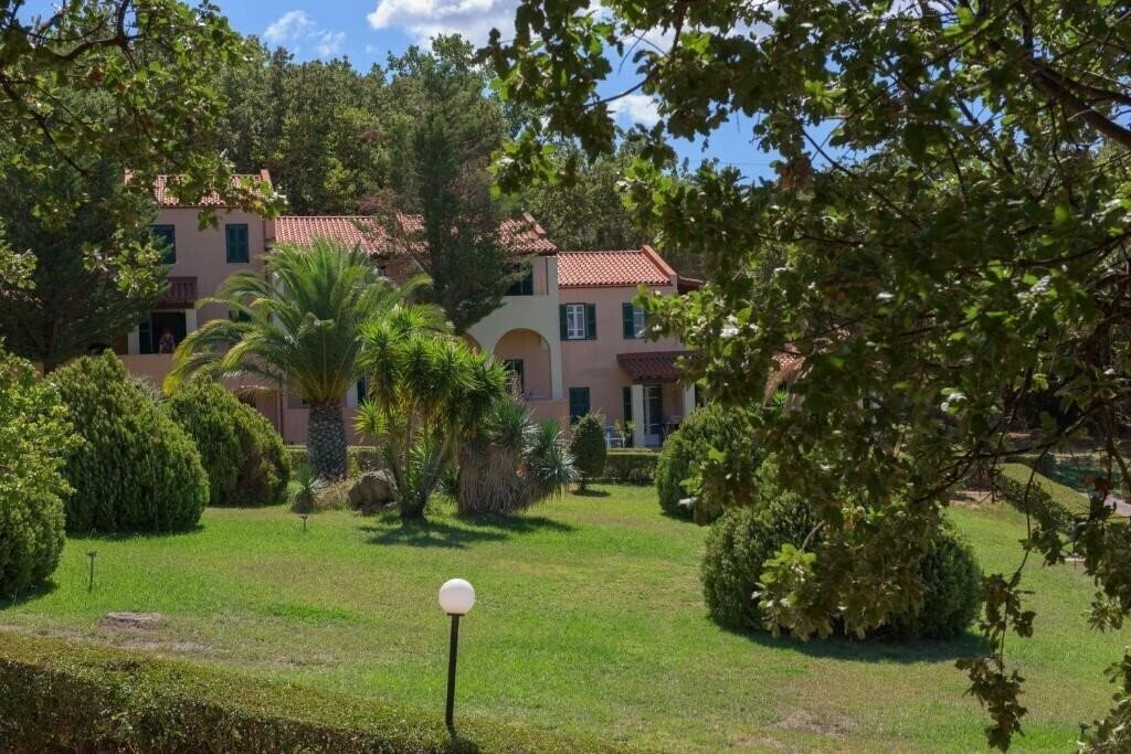 Zdjęcie Century Resort 4*