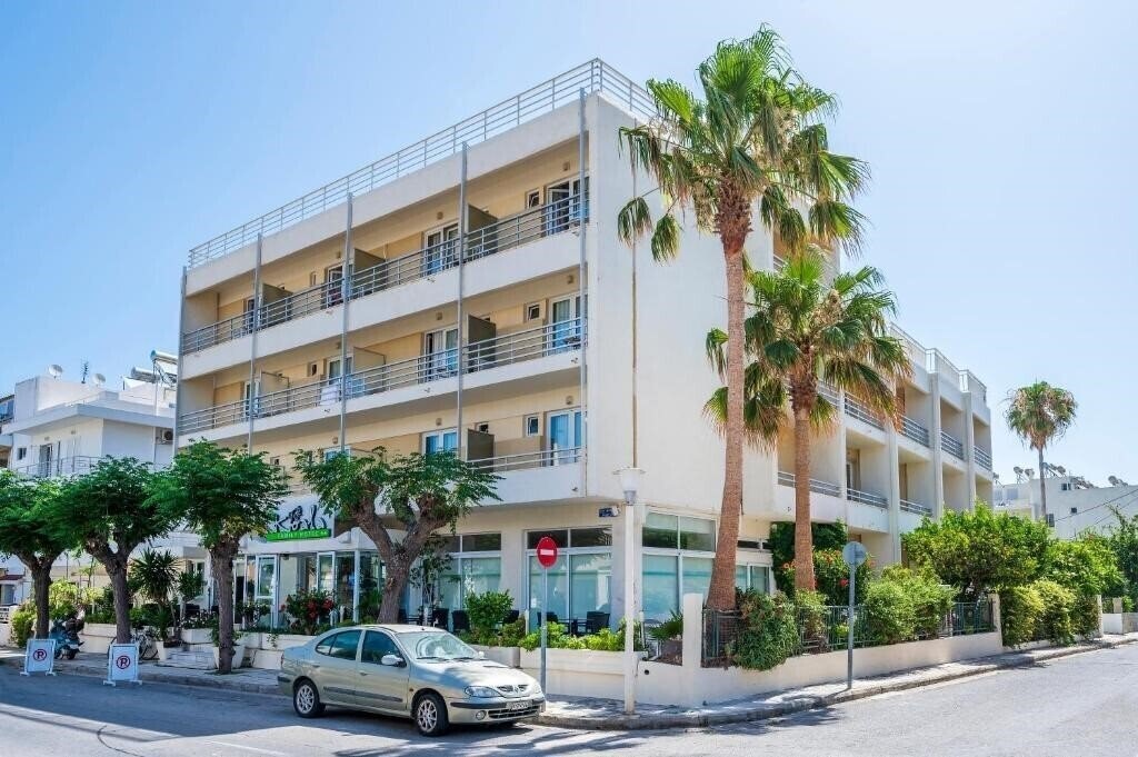Готель Koala Hotel 2*