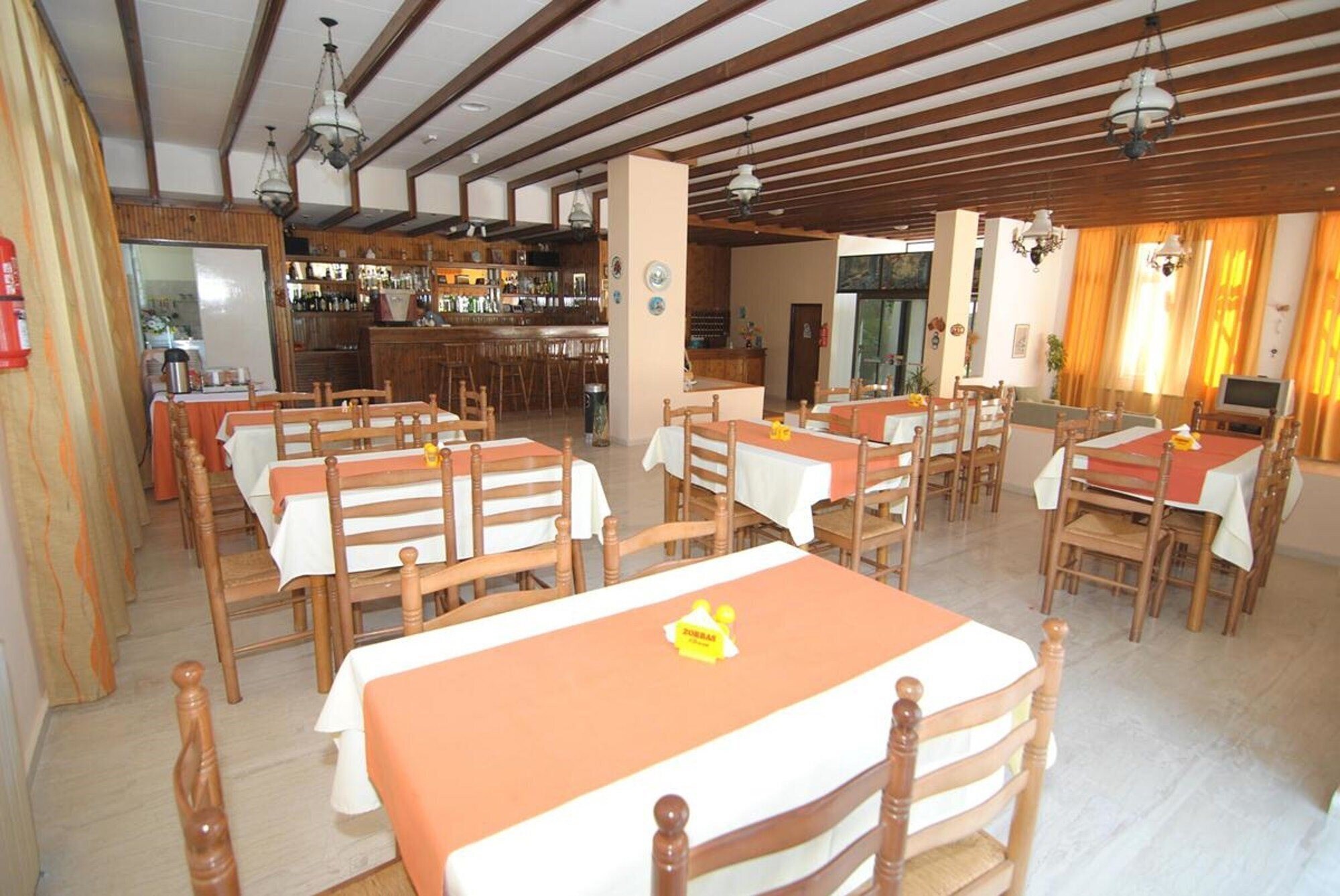 Фото Iris Hotel Psalidi 3*