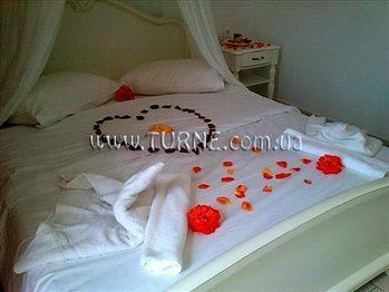 Готель Diamond Apartments (ex. Lydia Apartments in Lambi) 4*