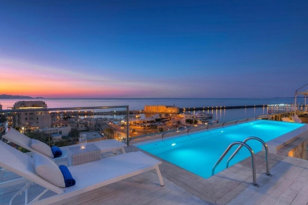 Зображення GDM Megaron Historical Monument Hotel 5*