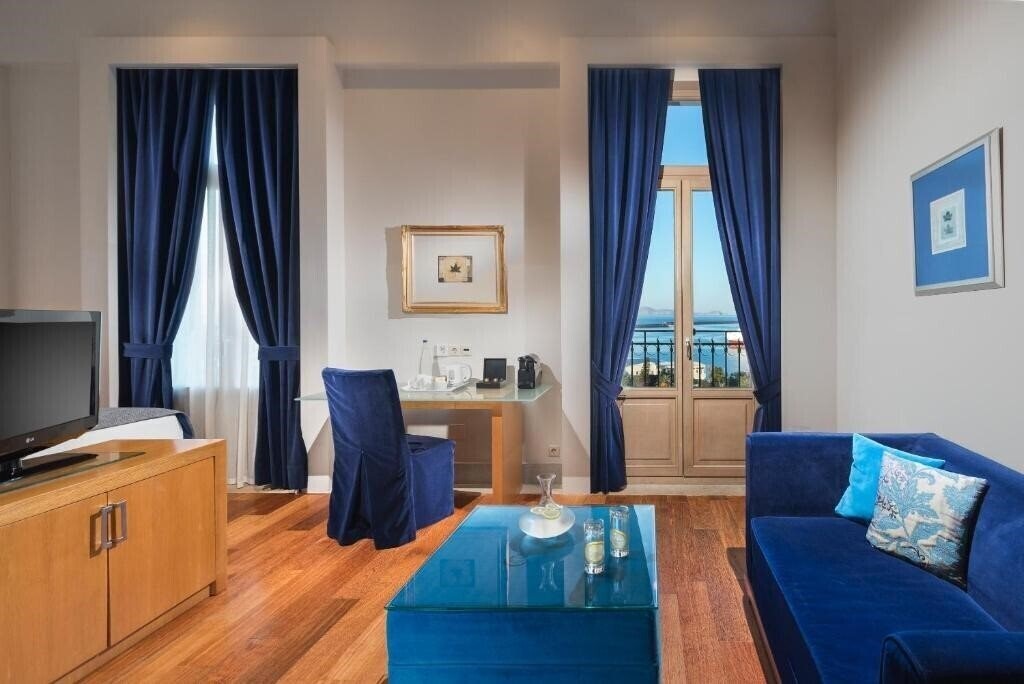 Картинка GDM Megaron Historical Monument Hotel 5*