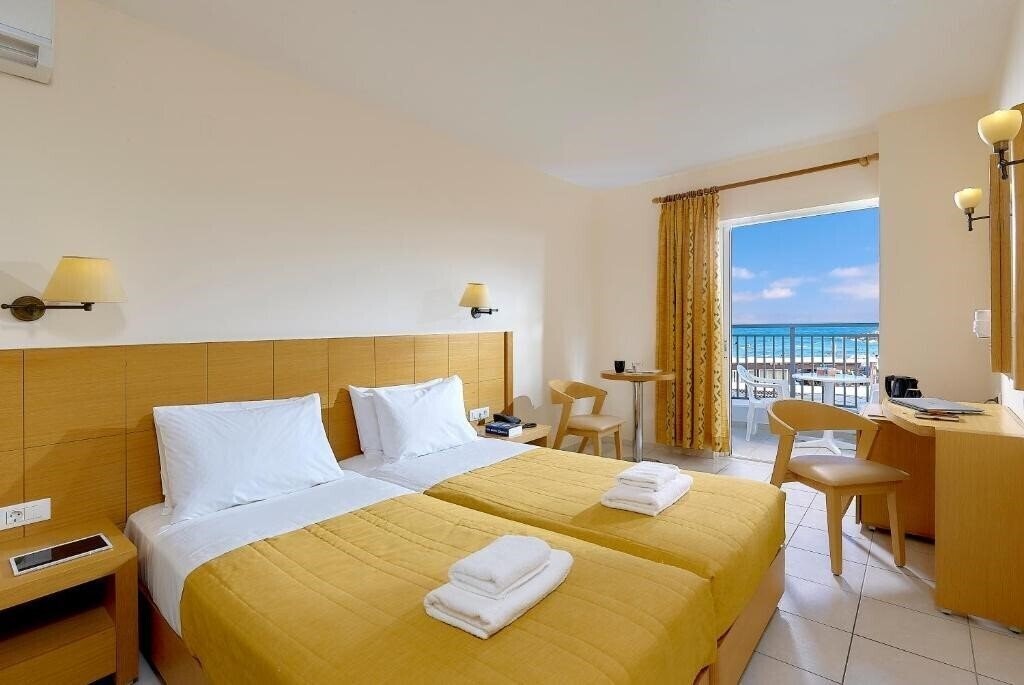 Zdjęcia Astir Beach 4*