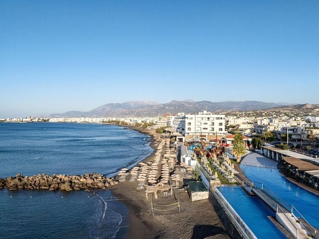 Готель Petra Mare 4*