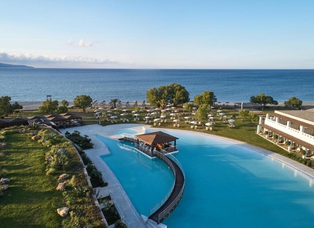 Готель Giannoulis Cavo Spada Luxury Sports & Leisure Resort & SPA 5*