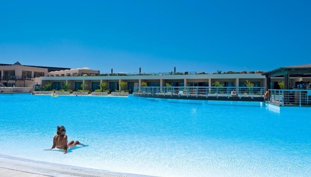 Картинка Giannoulis Cavo Spada Luxury Sports & Leisure Resort & SPA 5*