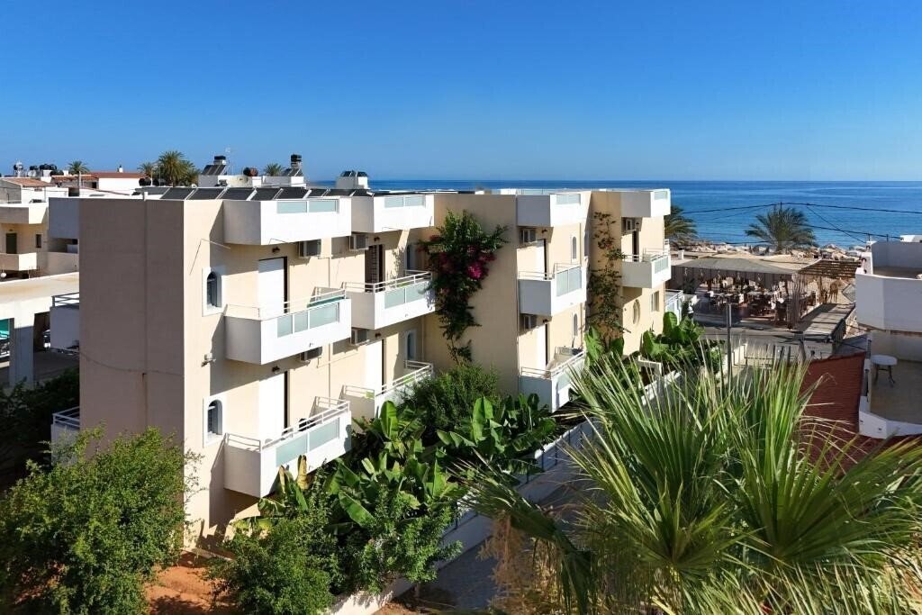 Hotel Smaragdine Beach Hotel 2*