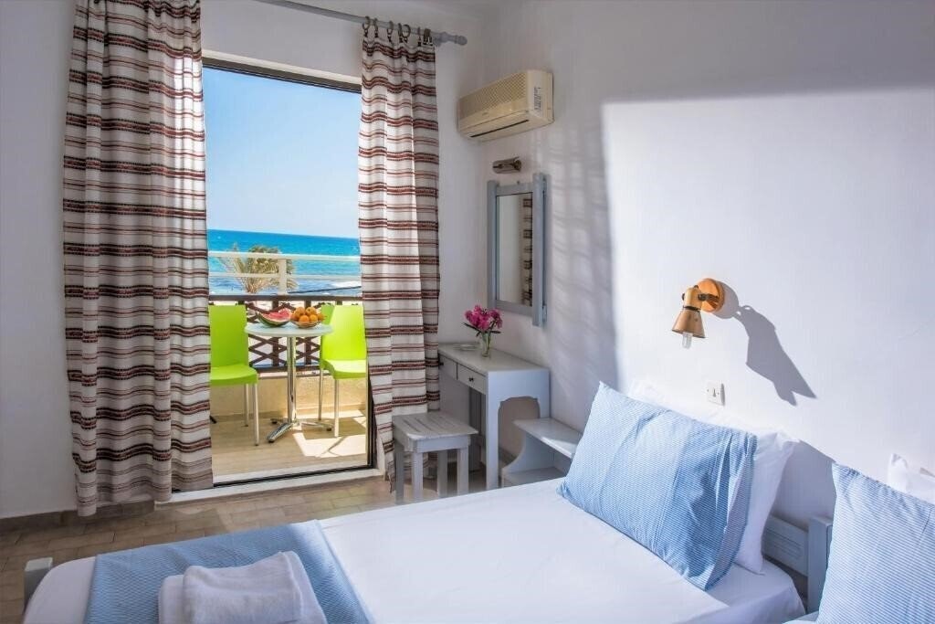 Zdjęcia Smaragdine Beach Hotel 2*