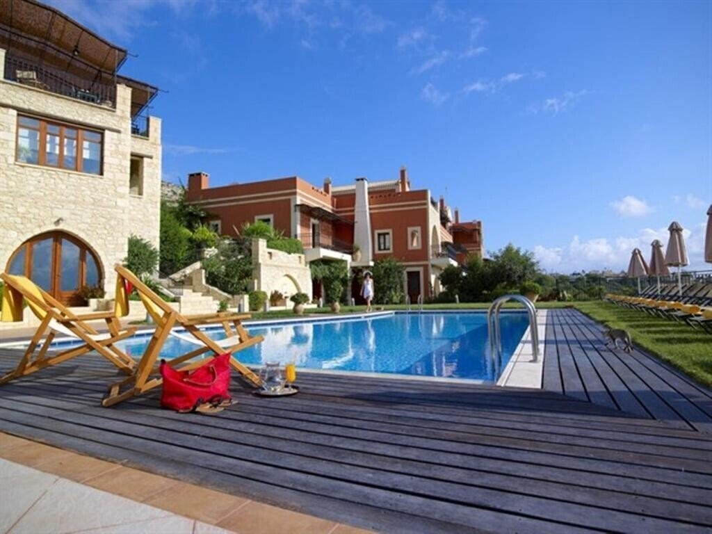 Фото Katalagari Country Suites 4*