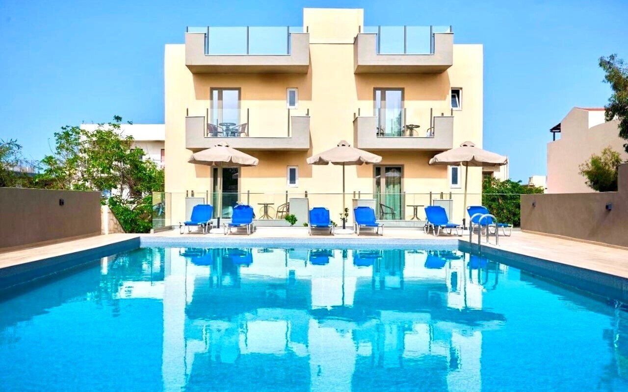 Готель Apartments Acropolis 3*