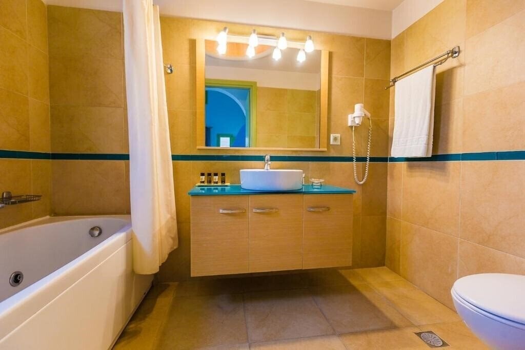 Фотографія Anassa Deluxe Suites 4*