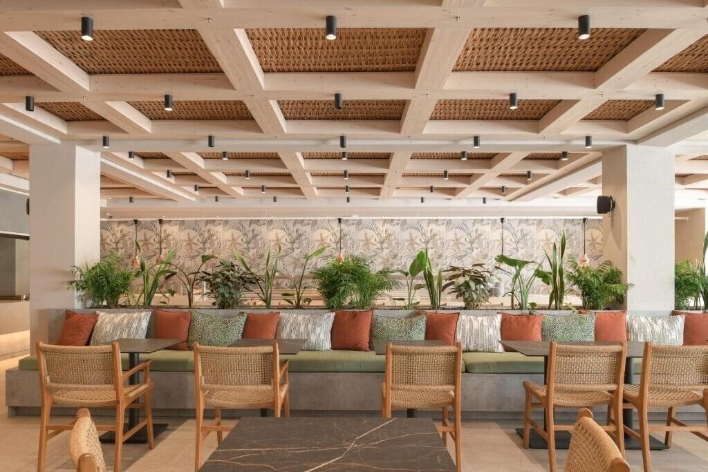 Готель Sergios Hotel 3*