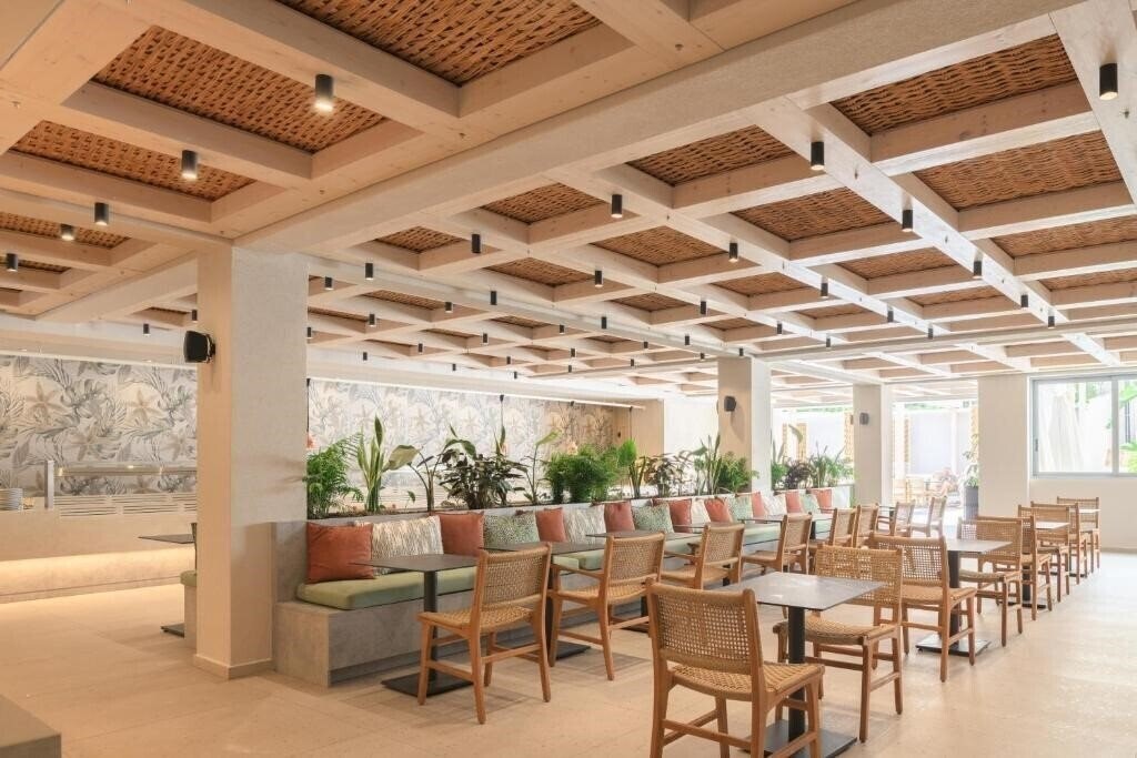 Фотографія Sergios Hotel 3*