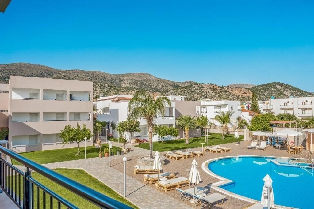 Zdjęcia Maria Rousse Hotel 3*