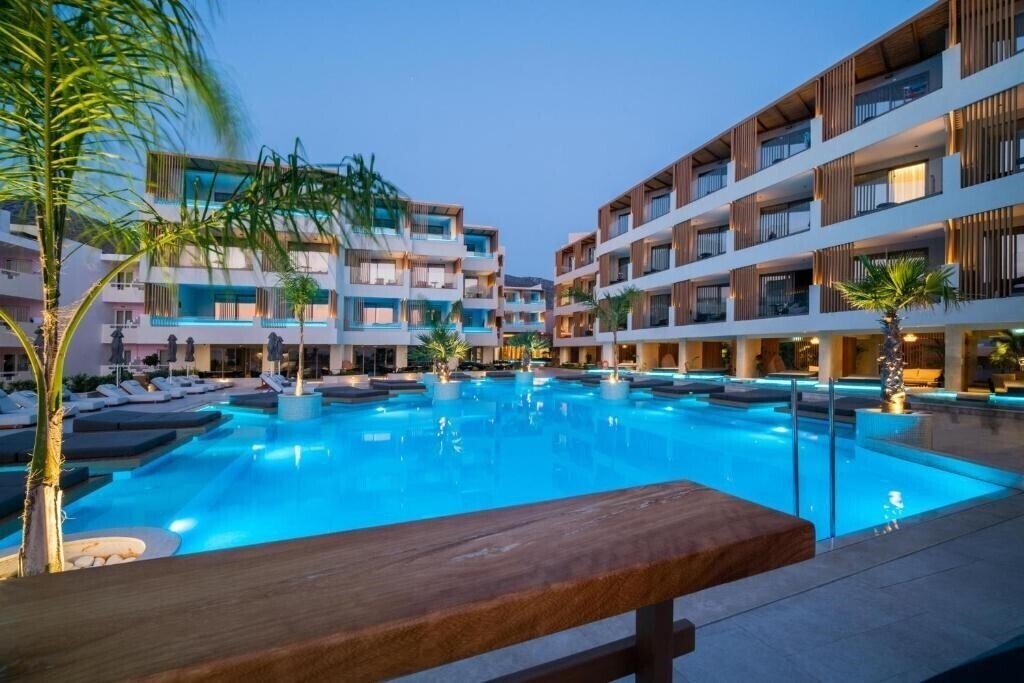 Фотографія Akasha Beach Hotel & SPA 5*