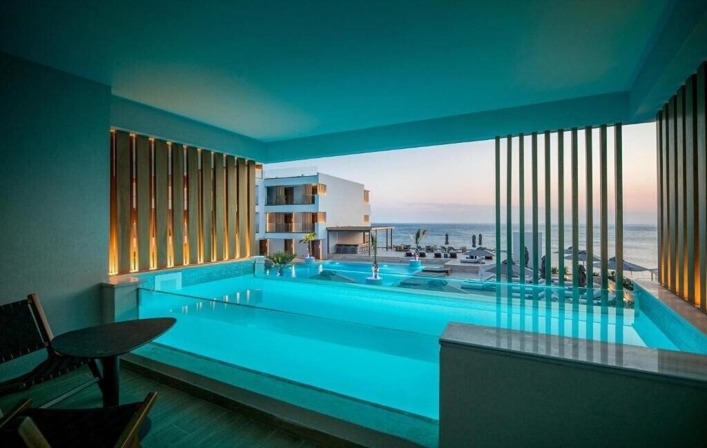 Готель Akasha Beach Hotel & SPA 5*