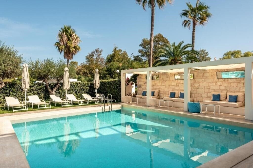 Фотографія Airis Boutique&Suites 4*