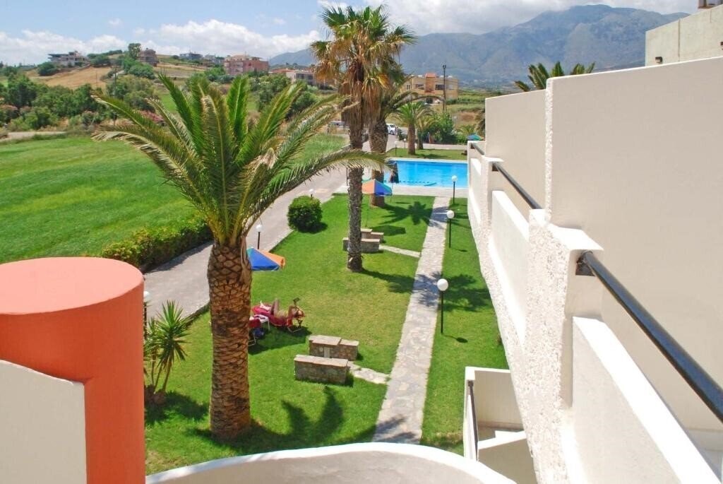 Hotel Ermioni Beach 3*