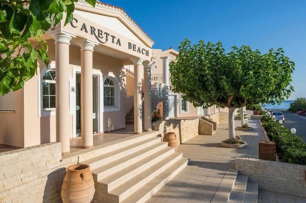 Hotel Caretta Beach 3*